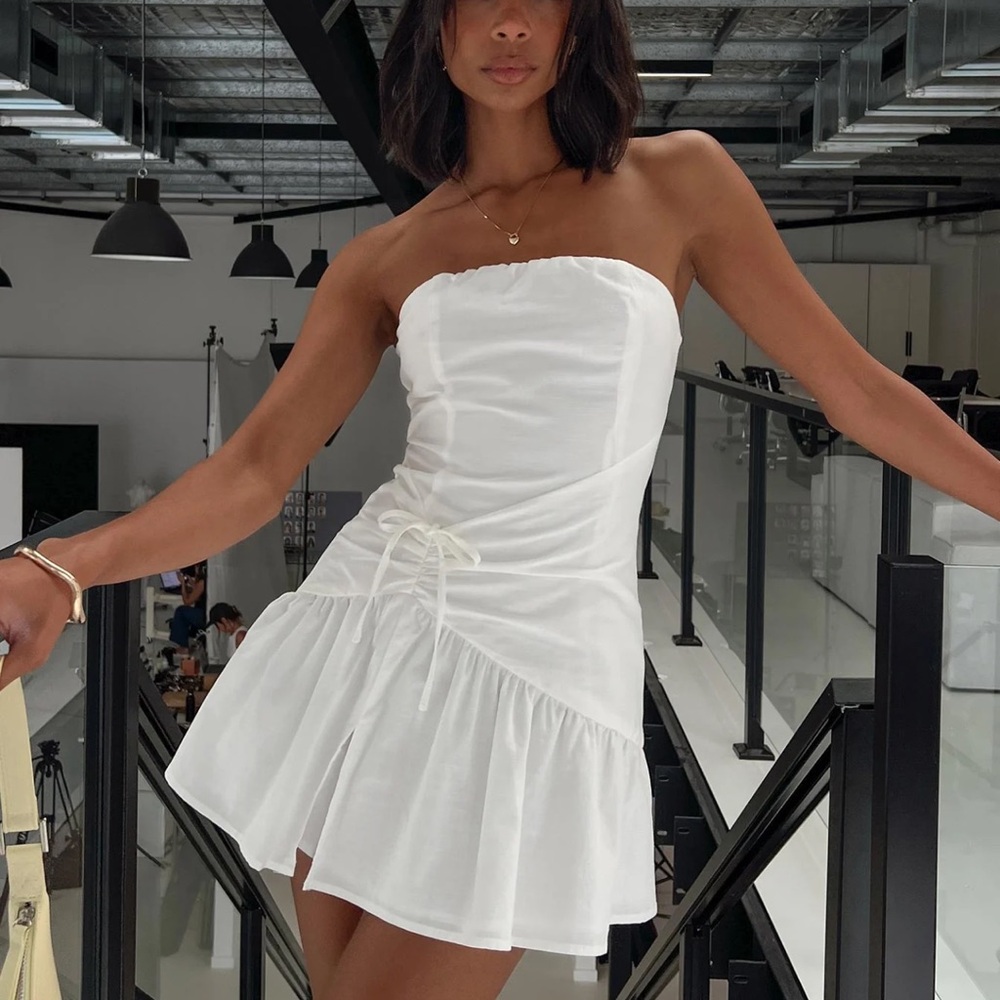 BRAND NEW Princess Polly White Strapless White Dress WITH TAGS - Size 12/L